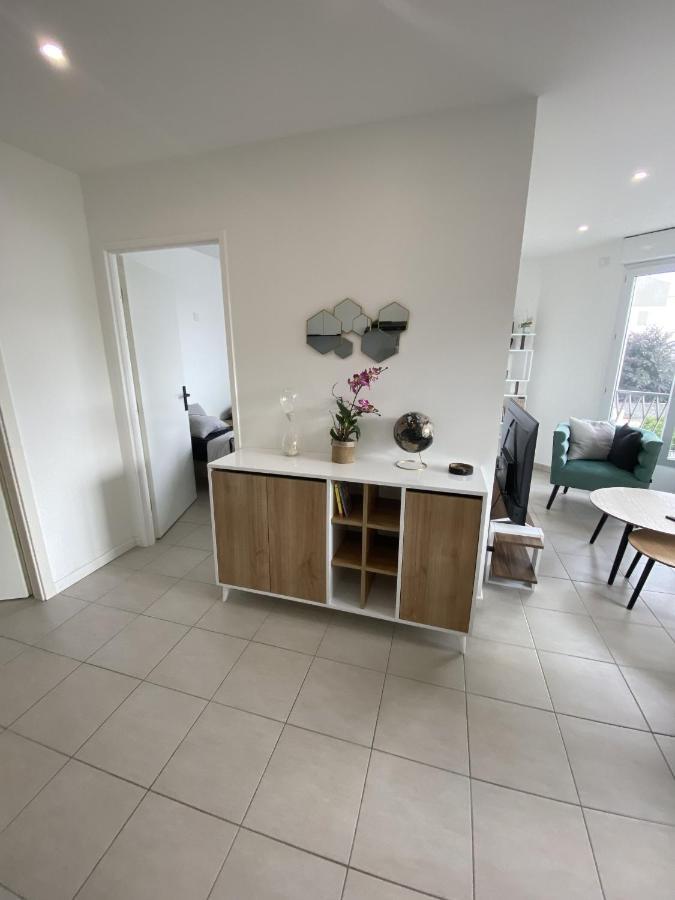 Appartement 2 Chambre Drancy Exteriér fotografie