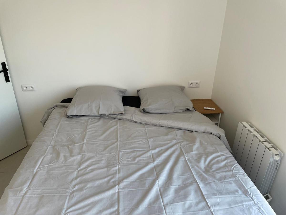 Appartement 2 Chambre Drancy Exteriér fotografie